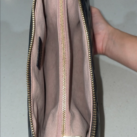 Authentic Louis Vuitton Black Cousin MM Handbag - Picture 4 of 7